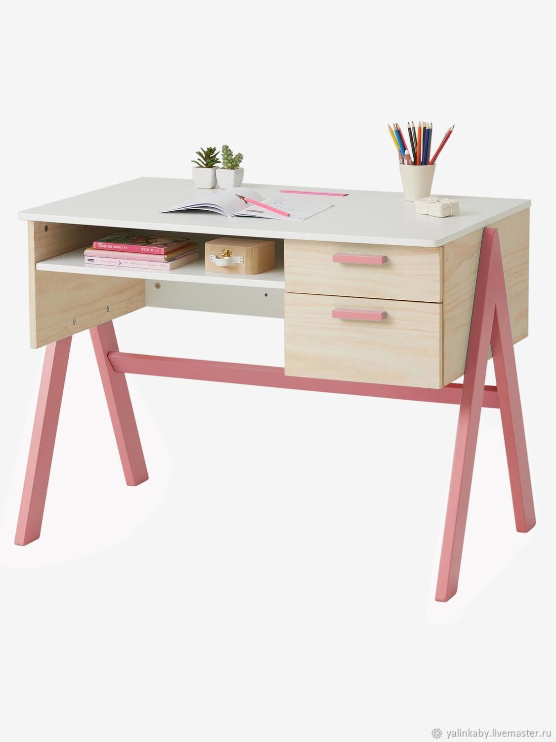стол письменный детский розовый