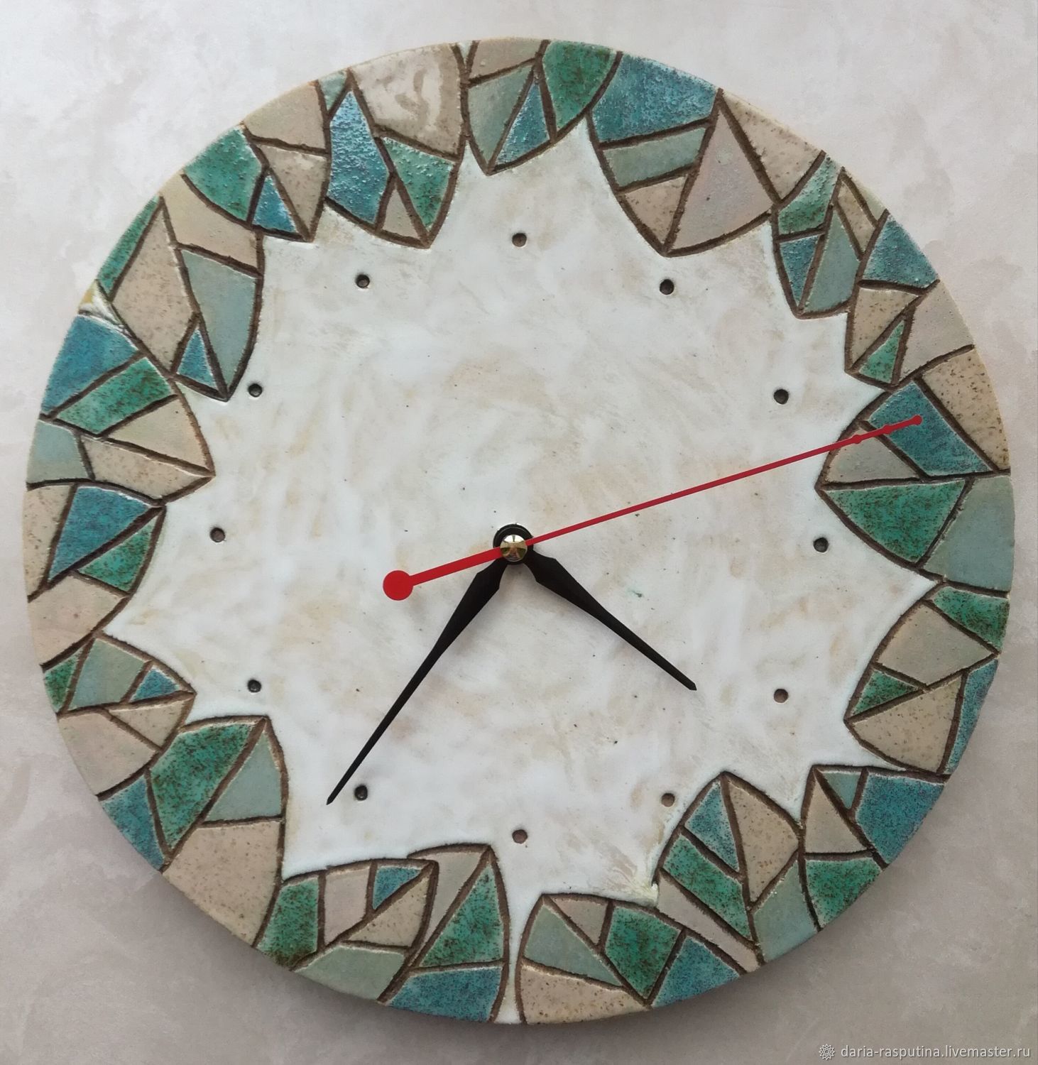 Часы из керамики