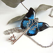 Украшения handmade. Livemaster - original item Transparent Pendant Key Black Blue Butterfly Vintage Key on a Chain 2. Handmade.