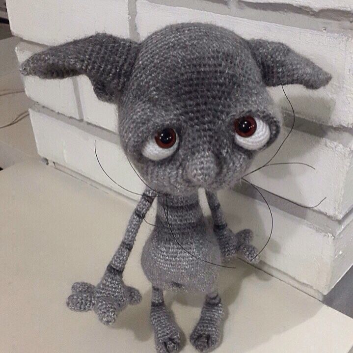 Кот добби. Вязаные котики с большими глазами. игрушка печалька. грустный кот добби.