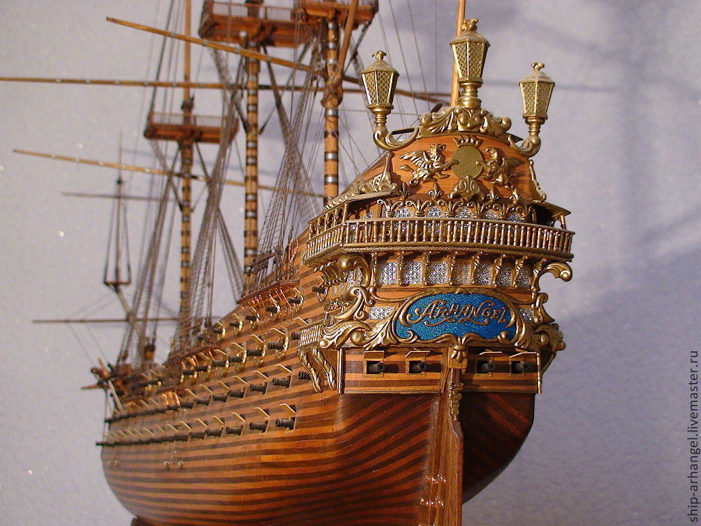 Торговый фрегат. Ройал Соверен корабль парусник. Испанский Галеон Нептун. Галеон vasa.