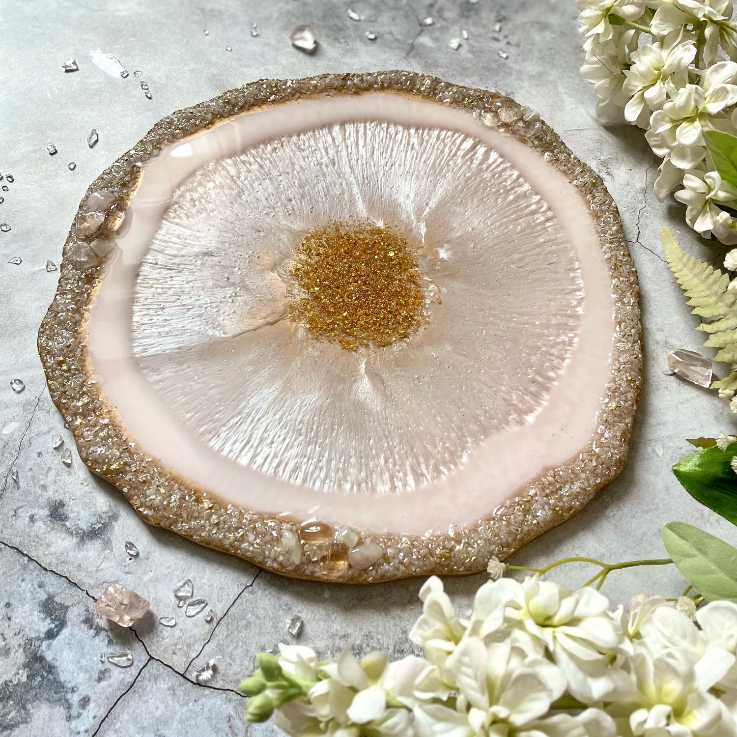 Подносы из эпоксидной смолы в интернет-магазине Ярмарка Мастеров по ...