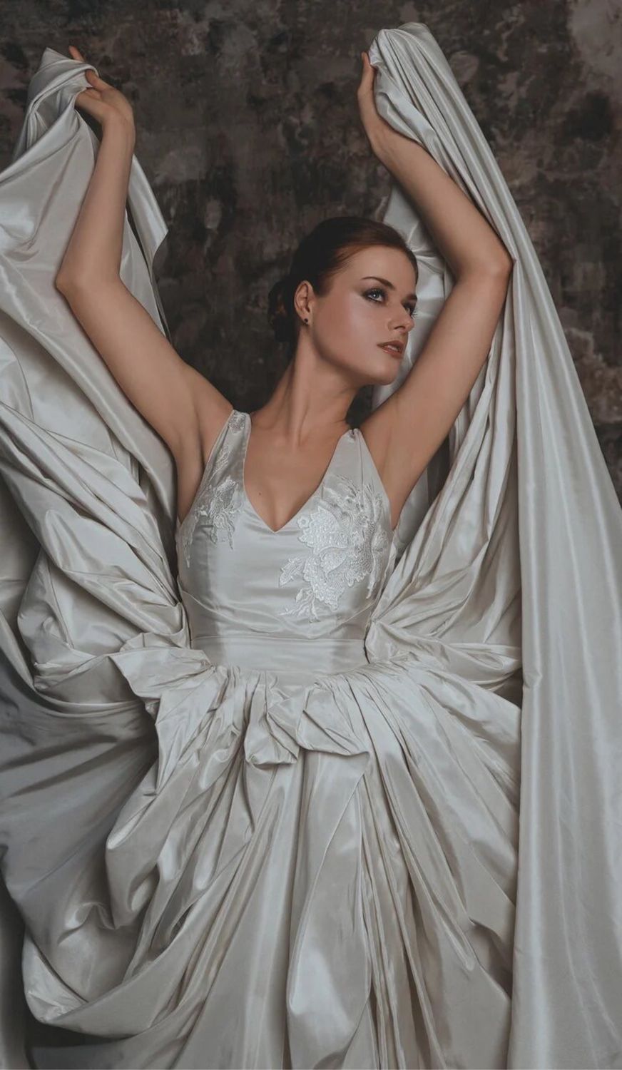 Свадебные платья из натурального шелка