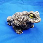 Для дома и интерьера handmade. Livemaster - original item Frog figurine made of natural Ural ornamental stone Calcite.. Handmade.