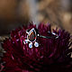 Аккуратное серебряное кольцо с гранатом и опалами. Кольца. Honey Hany Jewelry by Olga Khan. Ярмарка Мастеров.  Фото №5
