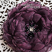 Темно-бордовый винного оттенка цветок из ткани, брошь