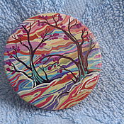 Painting on wood.Egg.