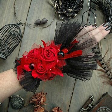 Аксессуары ручной работы. Ярмарка Мастеров - ручная работа Манжеты " Red roses ". Handmade.