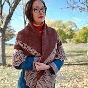 Shawls: Red knitted shawl made of kid mohair