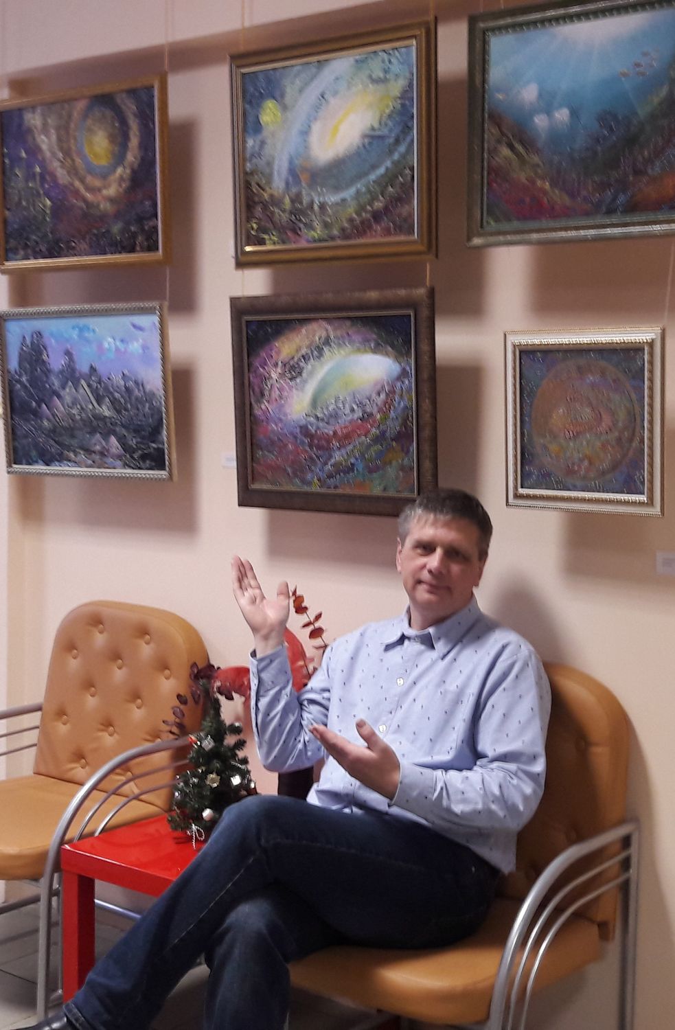 Фрагмент выставки моих работ.