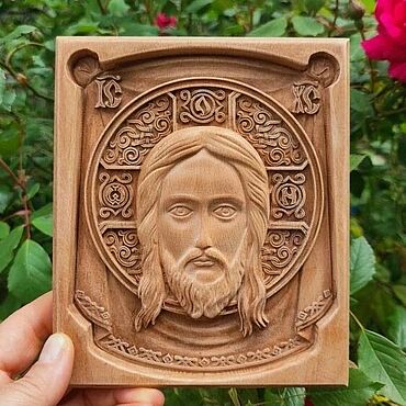 Картины и панно ручной работы. Ярмарка Мастеров - ручная работа Икона деревянная резная Спас Нерукотворный. Handmade.