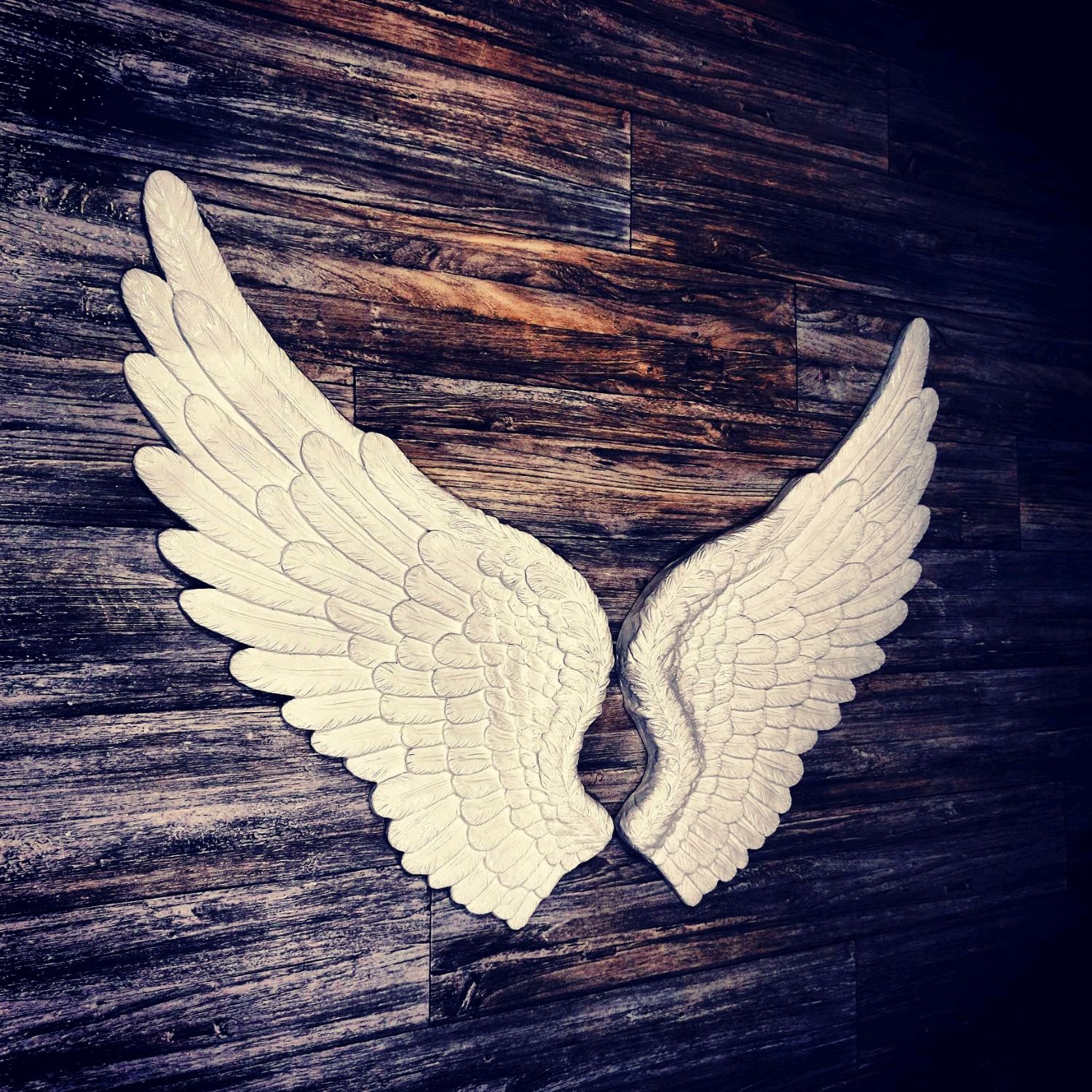 панно крылья ангела в интерьере