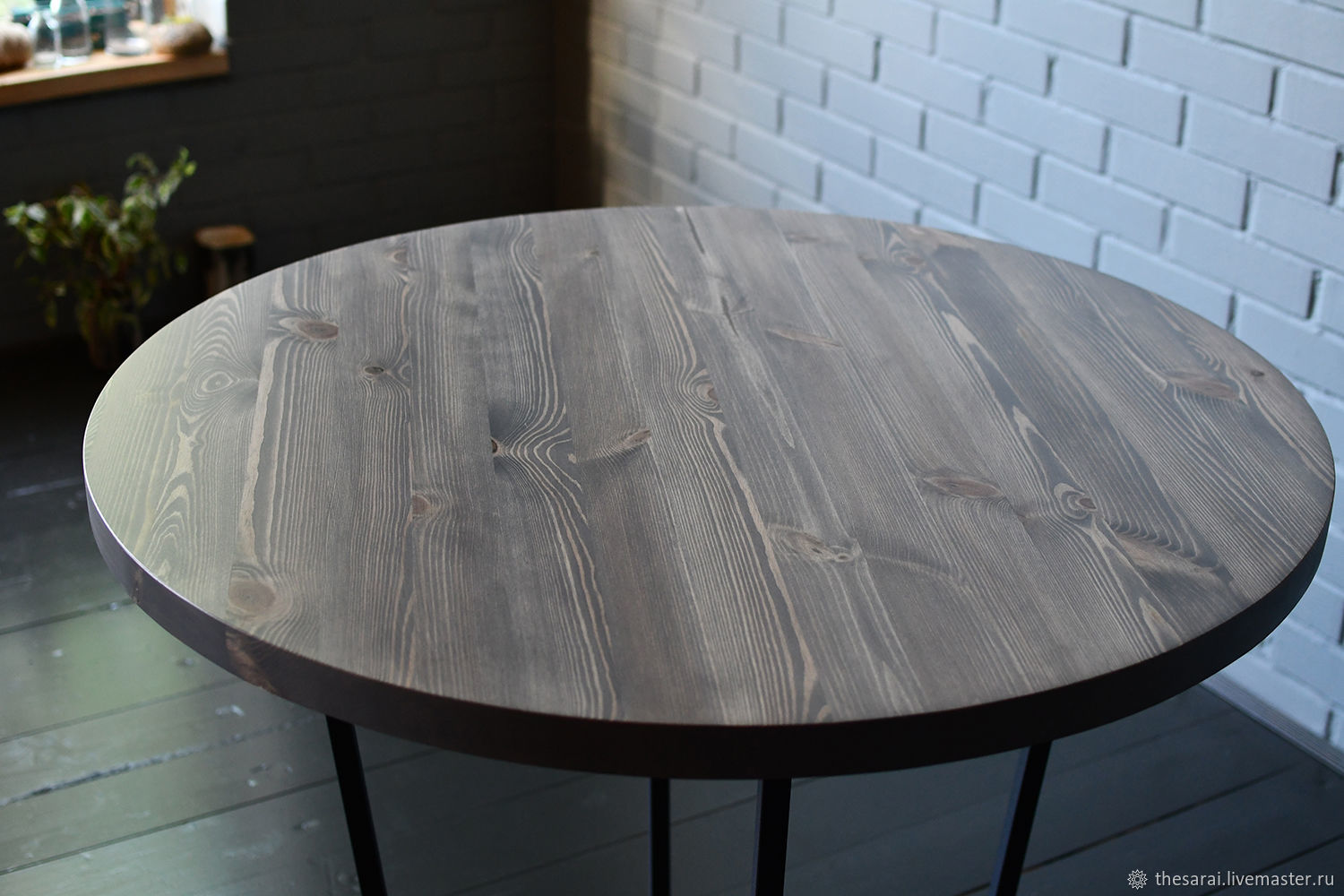Стол пасадена. Круглый стол лофт (столешница дуб, основание металл) r43-632. Круглый деревянный стол. Столешница круглая. Круглая столешница для кухонного стола.