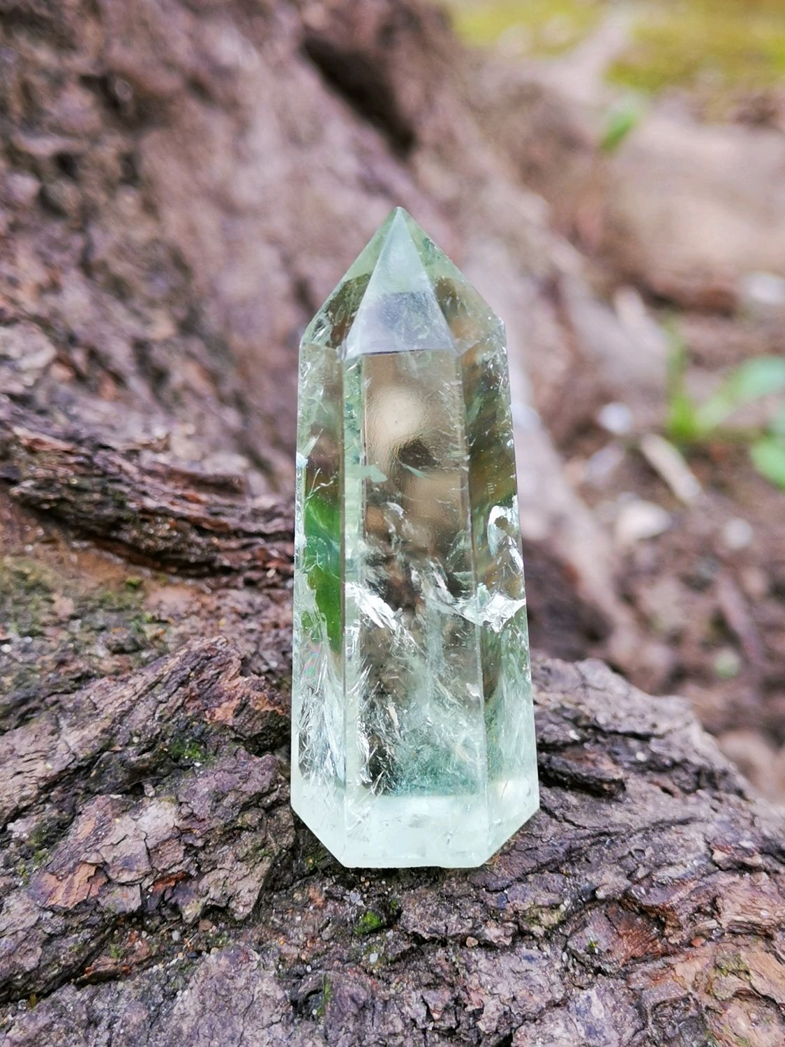 Кристалл: празиолит Сочность, натуральные камни – заказать на ЯрмаркеМастеров – QPG6ARU