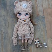 Available custom doll Mia
