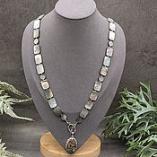 Украшения handmade. Livemaster - original item Heliotis/ Mother of pearl Necklace made of heliotis stone with a pendant. Handmade.
