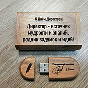 Сувениры и подарки handmade. Livemaster - original item Wooden flash drive with engraving in a box, flash drive. Handmade.