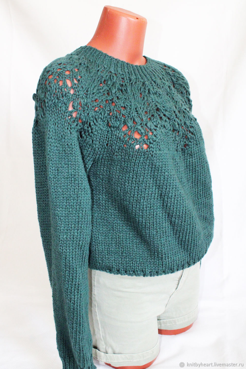 Вязаный свитер ручной вязки в интернет-магазине Ярмарка Мастеров по ...