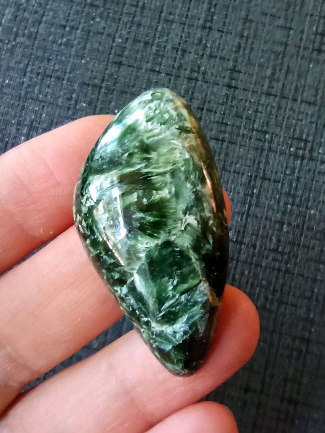 Серафинит (клинохлор) 3 купить в интернет-магазине Ярмарка Мастеров по ...