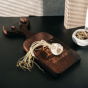 Посуда handmade. Livemaster - original item Cutting board with engraving Home is where the heart is. RD98. Handmade.
