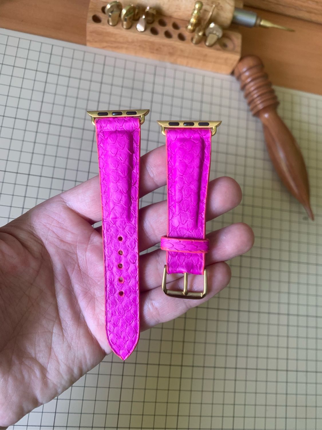 Ремешок на Apple Watch из натуральной кожи питона в интернет-магазине ...