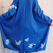 Кофточка летняя голубая с вышивкой Ирисы