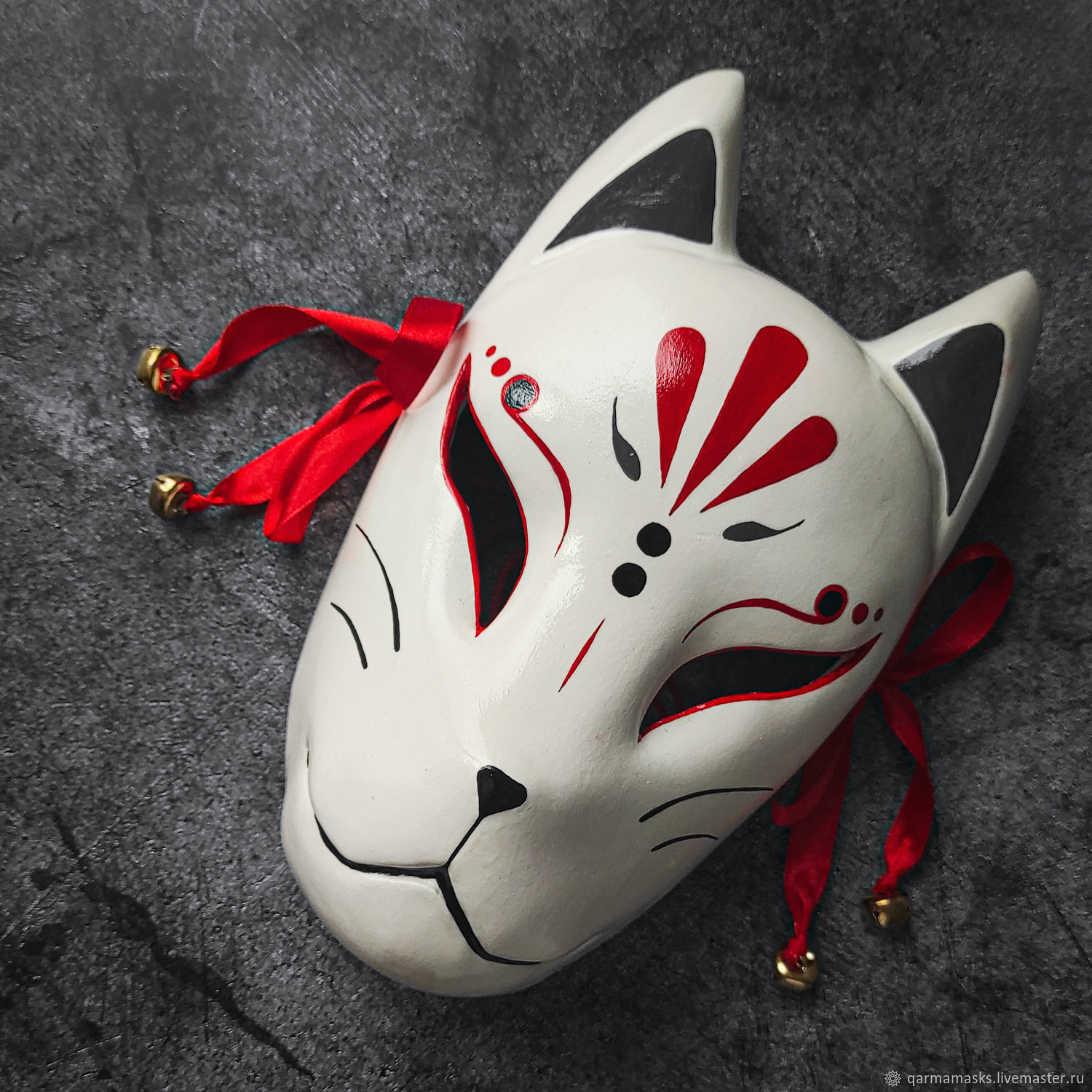 Керамическая маска лисы