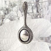 Светлое кольцо из серебра Кружево Мха, широкое кольцо