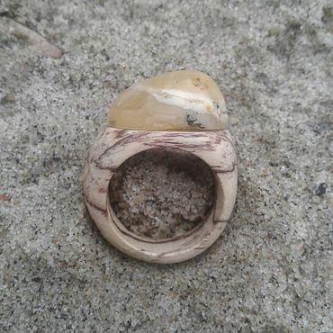 Украшения ручной работы. Ярмарка Мастеров - ручная работа Кольцо: янтарь. Handmade.