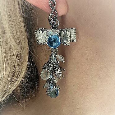 Украшения ручной работы. Ярмарка Мастеров - ручная работа Серьги ручной работы Весенняя капель  , подарок Новый год ,  с камнем. Handmade.