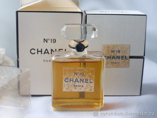 Chanel 19 Шанель 19 духи купить  винтажная парфюмерия магазин