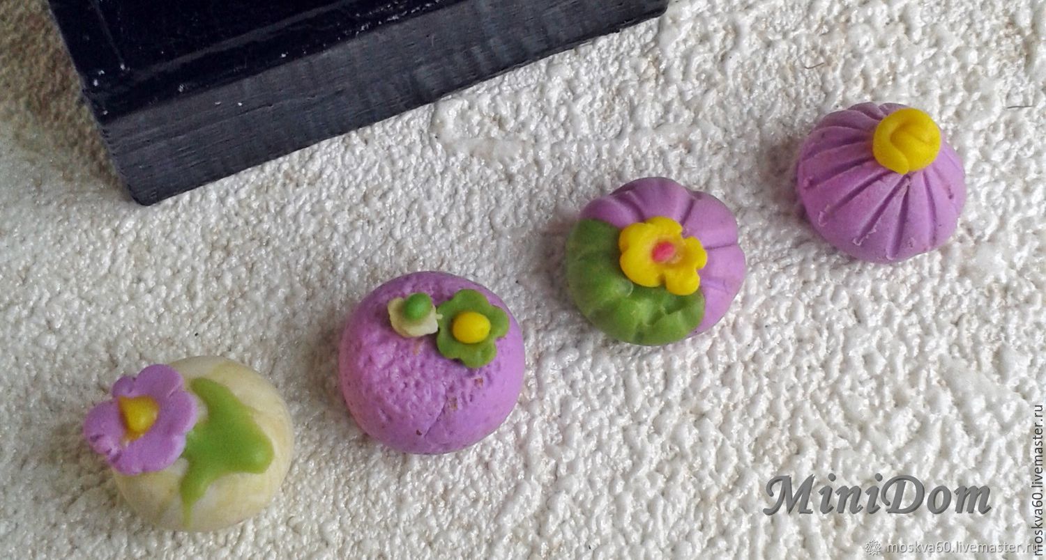 Еда для кукол - японские сладости Wagashi Коллекционная миниатюра купить в  интернет-магазине Ярмарка Мастеров по цене 500 ₽ – 9IJKXRU | Кукольная еда,  Щелково - доставка по России