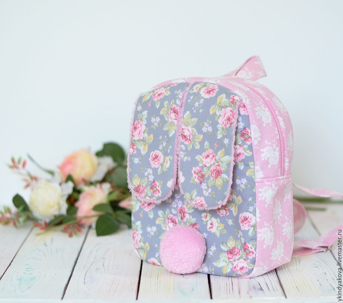 Рюкзак в цветочек