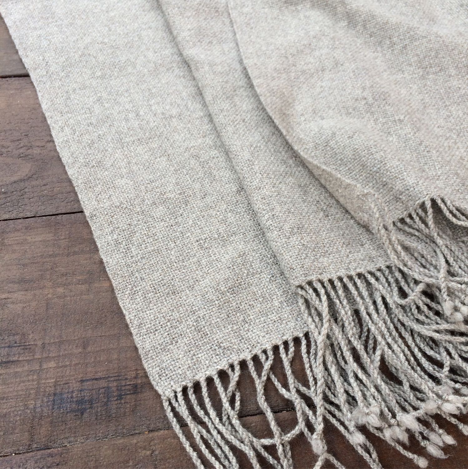 платки клетчатые шерстяные. палантин шелковый винный. шерсть яка. монгольский палантин. шарф палантин спицами.