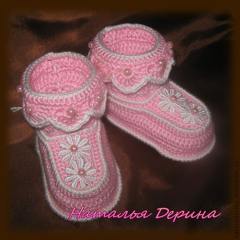 Handmade shoes, shoes, booties, shoes, booties for girls, shoes for indoors, shoes for outside, knitted shoes, knitted baby booties, crochet booties, knitted booties, baby shoes
