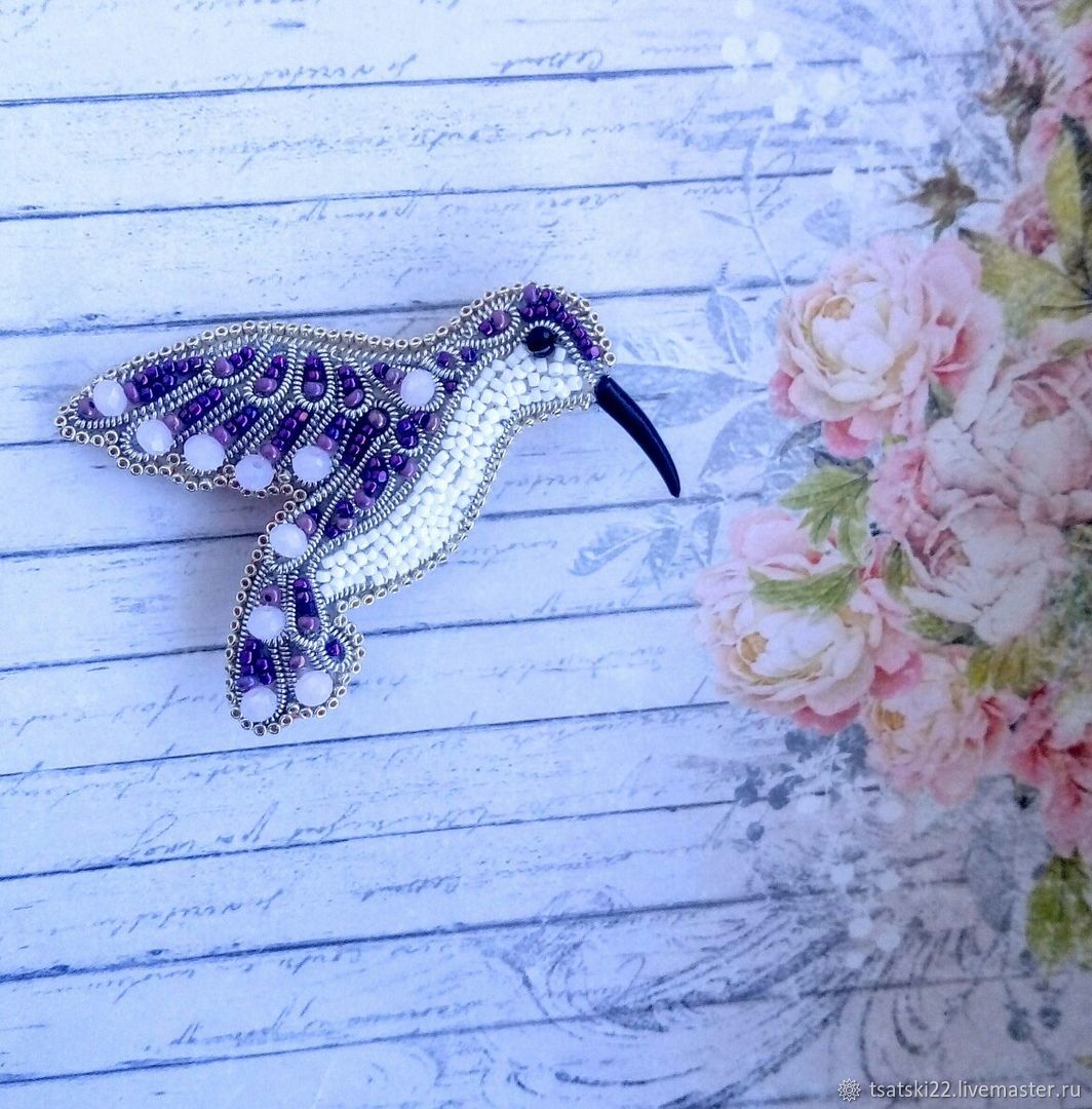 Рисунок колибри для броши