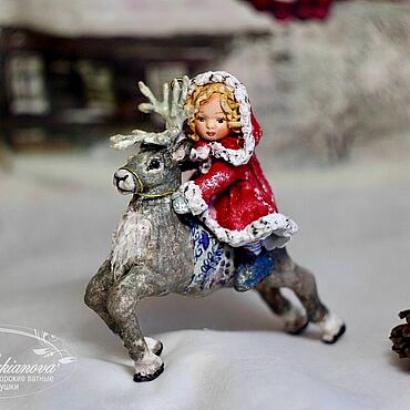 Сувениры и подарки ручной работы. Ярмарка Мастеров - ручная работа Ватная елочная игрушка Герда на Северном Олене. Handmade.