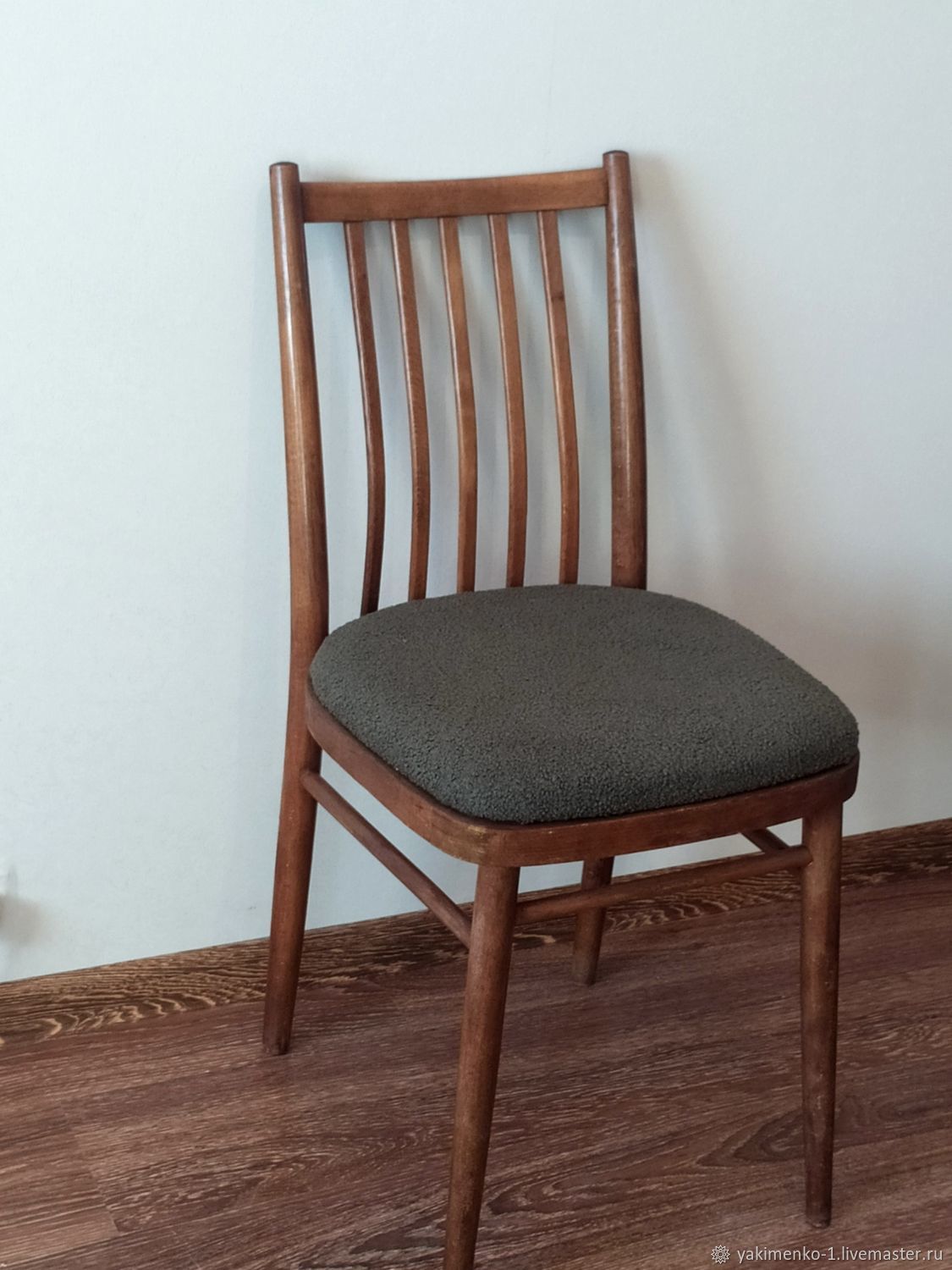 Винтажные стулья