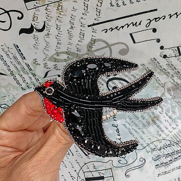 Украшения ручной работы. Ярмарка Мастеров - ручная работа Брошь "Ласточка". Handmade.