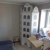 Мебель для детской: Шкафы БРИО с окошками. Шкаф для одежды