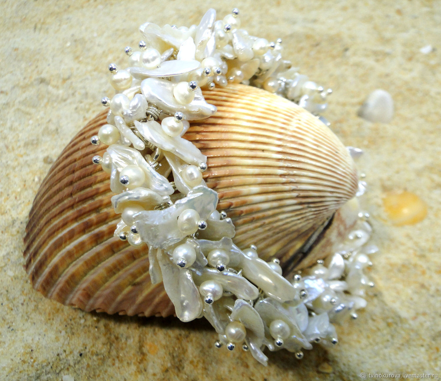 Букет в виде жемчужины в раковине