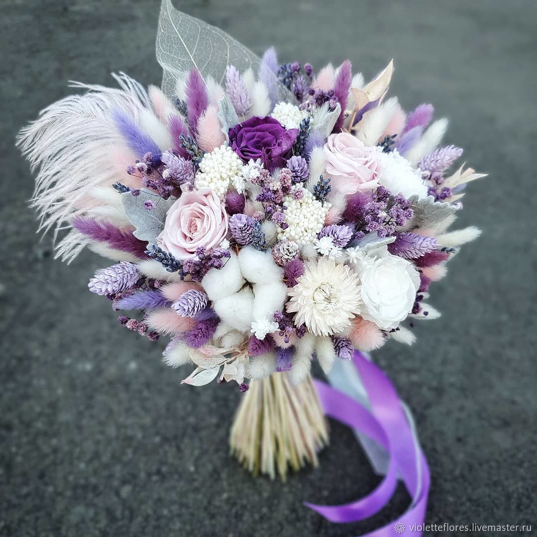 Фиолетовый букет невесты сухоцветы