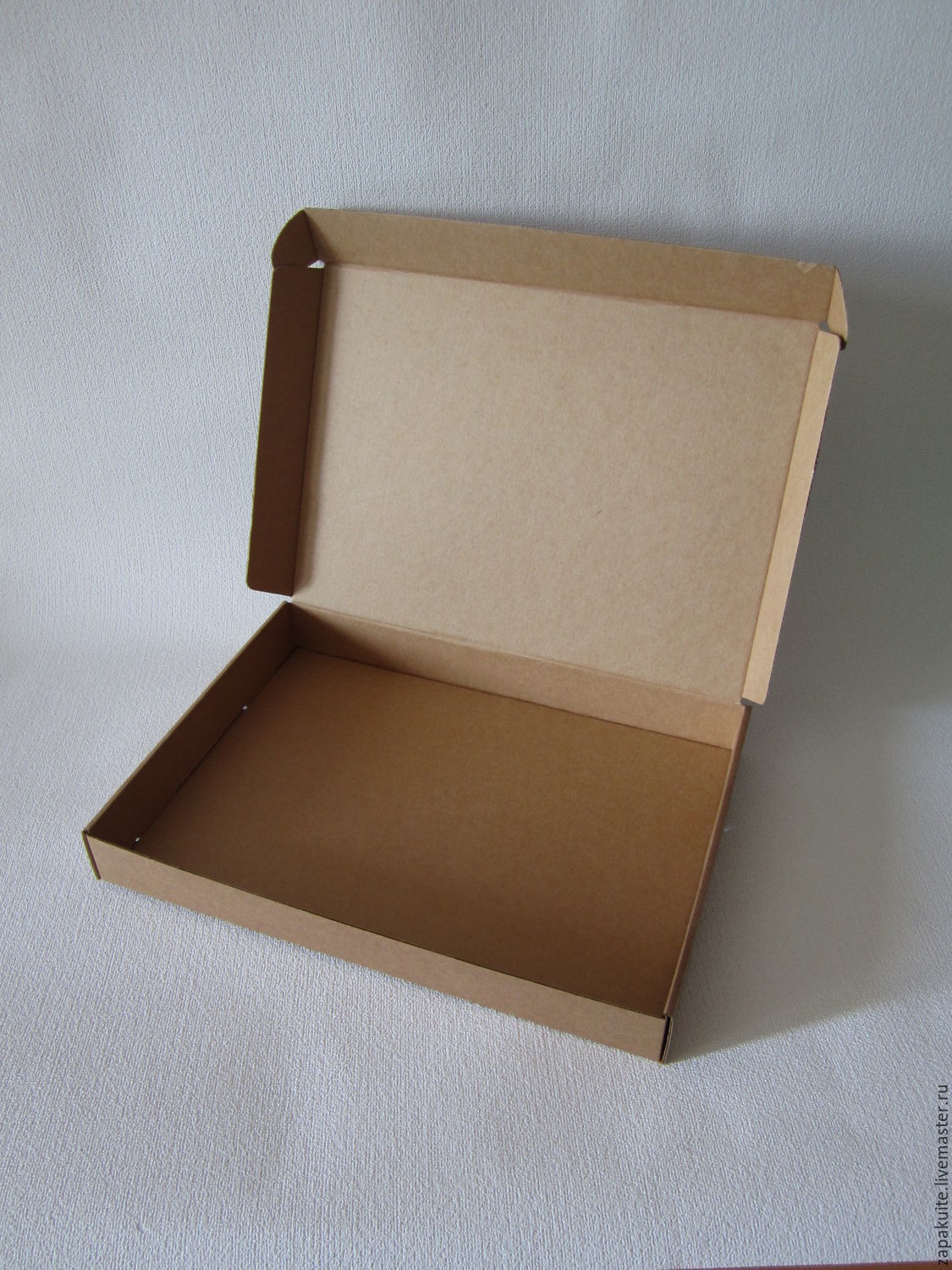 Стол для упаковки коробок