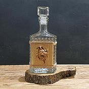 Посуда handmade. Livemaster - original item Gift bottle 0.5 L Bear Hunting. Handmade.
