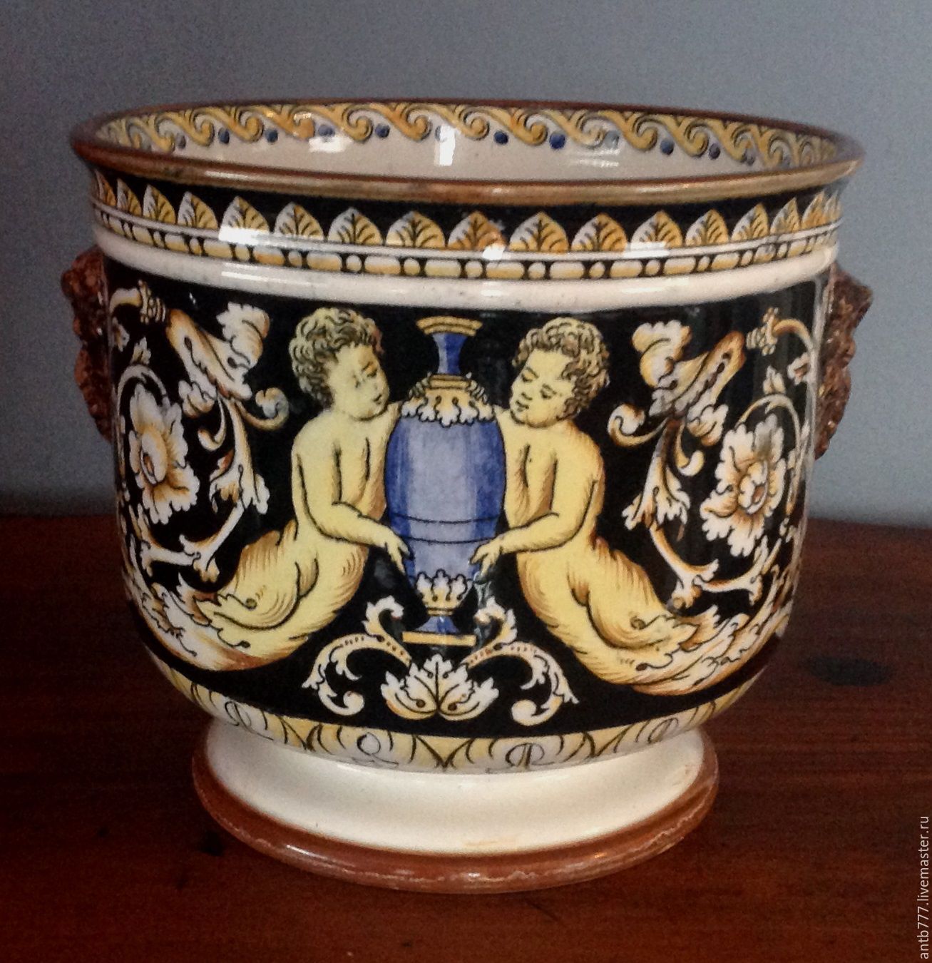 стиль фарфора сканворд. корниловы гальнбек. уральский орнамент тарелок. делфтский фарфор и гжель. стиль фарфора сканворд.