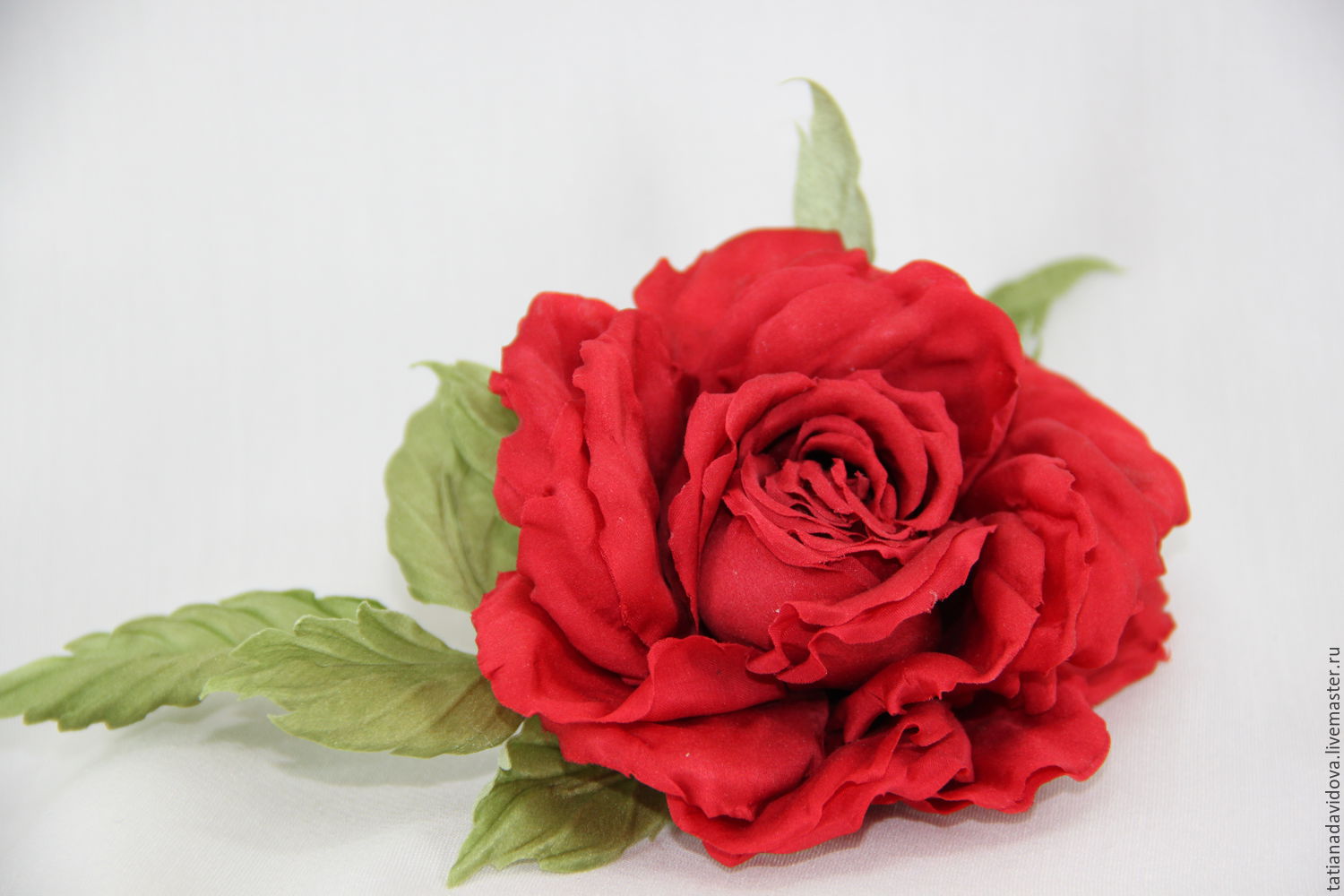 Шелковая роза "Скарлетт". Цветы из шелка. Цветы из ткани. в интернет ...