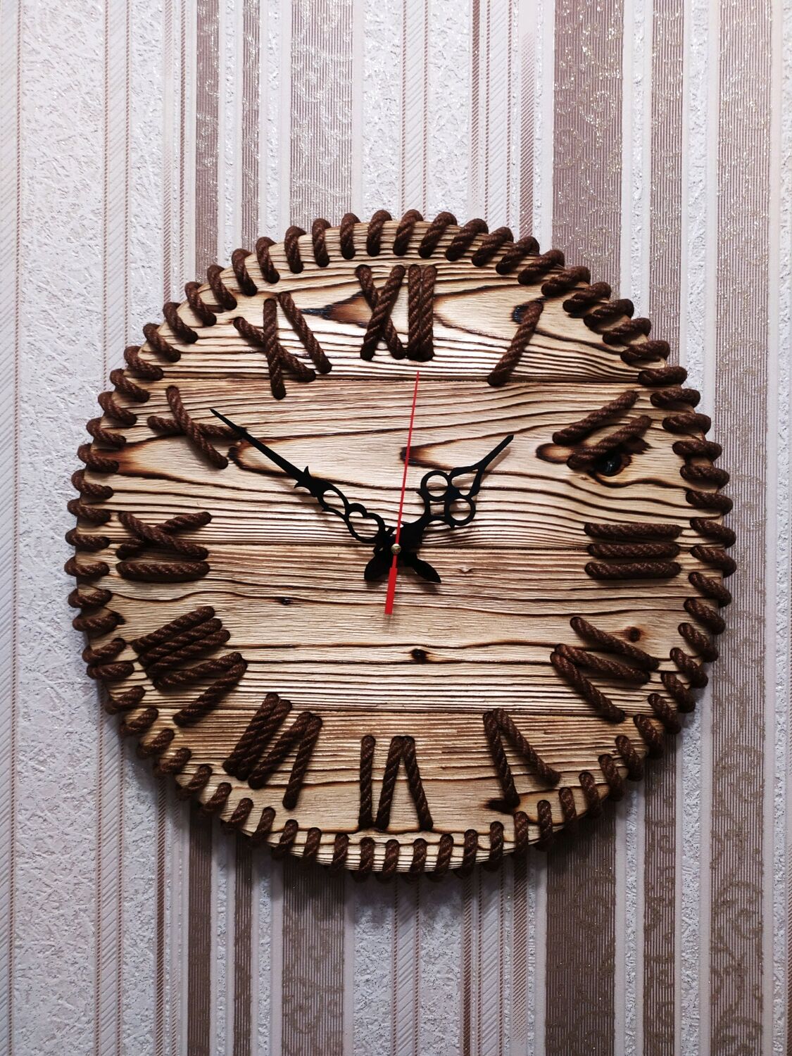 Настенные часы из дерева 38см в интернет-магазине на Ярмарке Мастеров ...