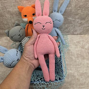 Куклы и игрушки ручной работы. Ярмарка Мастеров - ручная работа Игрушка заяц из хлопка для малышей.. Handmade.