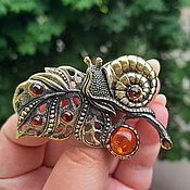 Украшения handmade. Livemaster - original item Snail brooch on a leaf with amber. Handmade.