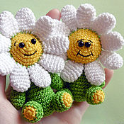 Куклы и игрушки handmade. Livemaster - original item Knitted Daisy. Gift on March 8. Handmade.